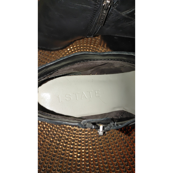 1. State Booties Size 9M - Picture 7 of 7